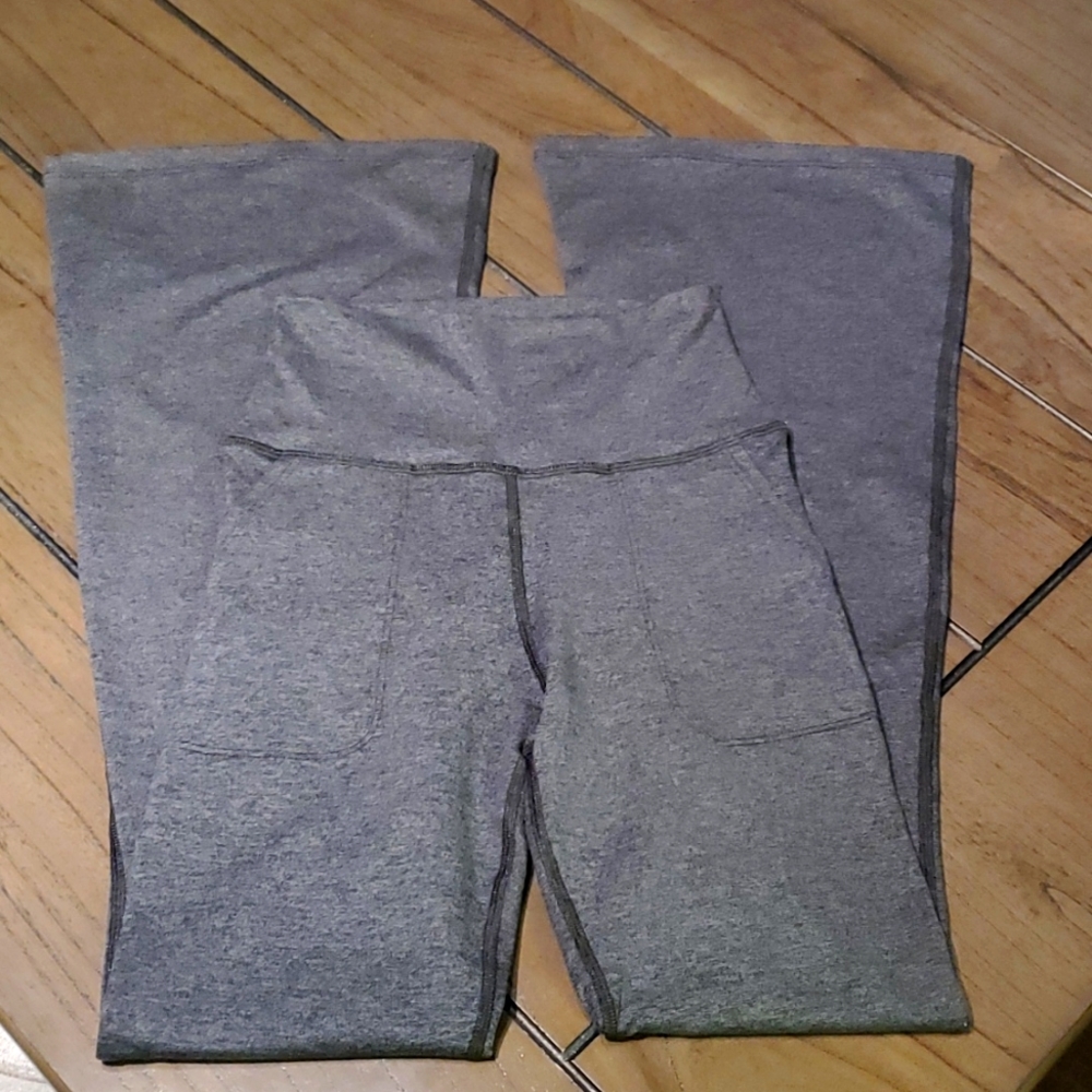 Noli Yoga Curve Flare Legging, Charcoal Heather, XS NWOTs